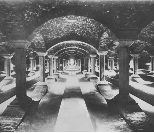 Zespół stacji filtrów w Warszawie: najciekawsze fakty o unikalnym dziedzictwie miasta