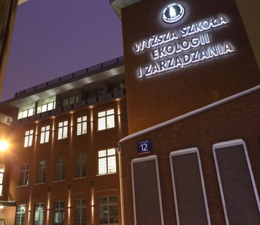 Університет Екології та Управління у Варшаві: як у столиці формують екологічну свідомість молоді?