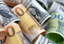 Jak monitorować aktualny kurs walut w Warszawie?